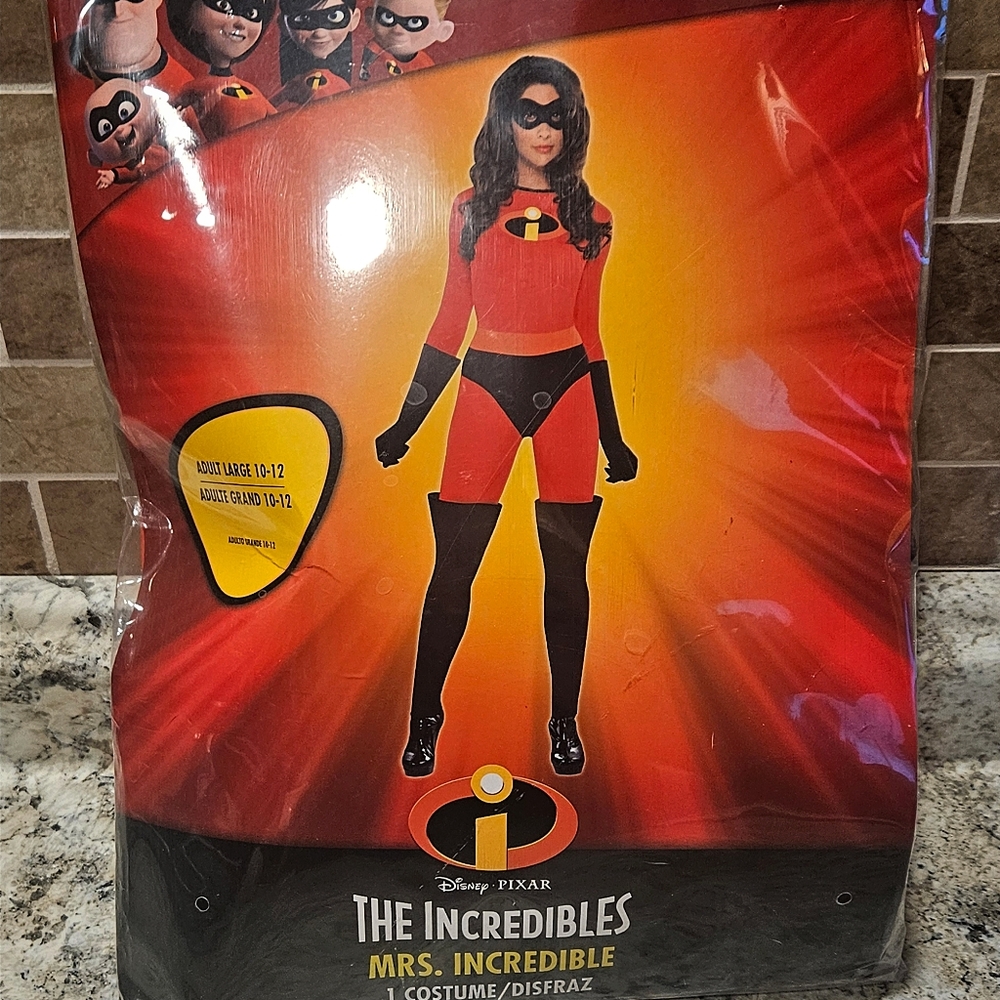 Mrs. Incredible Elastigirl Costume